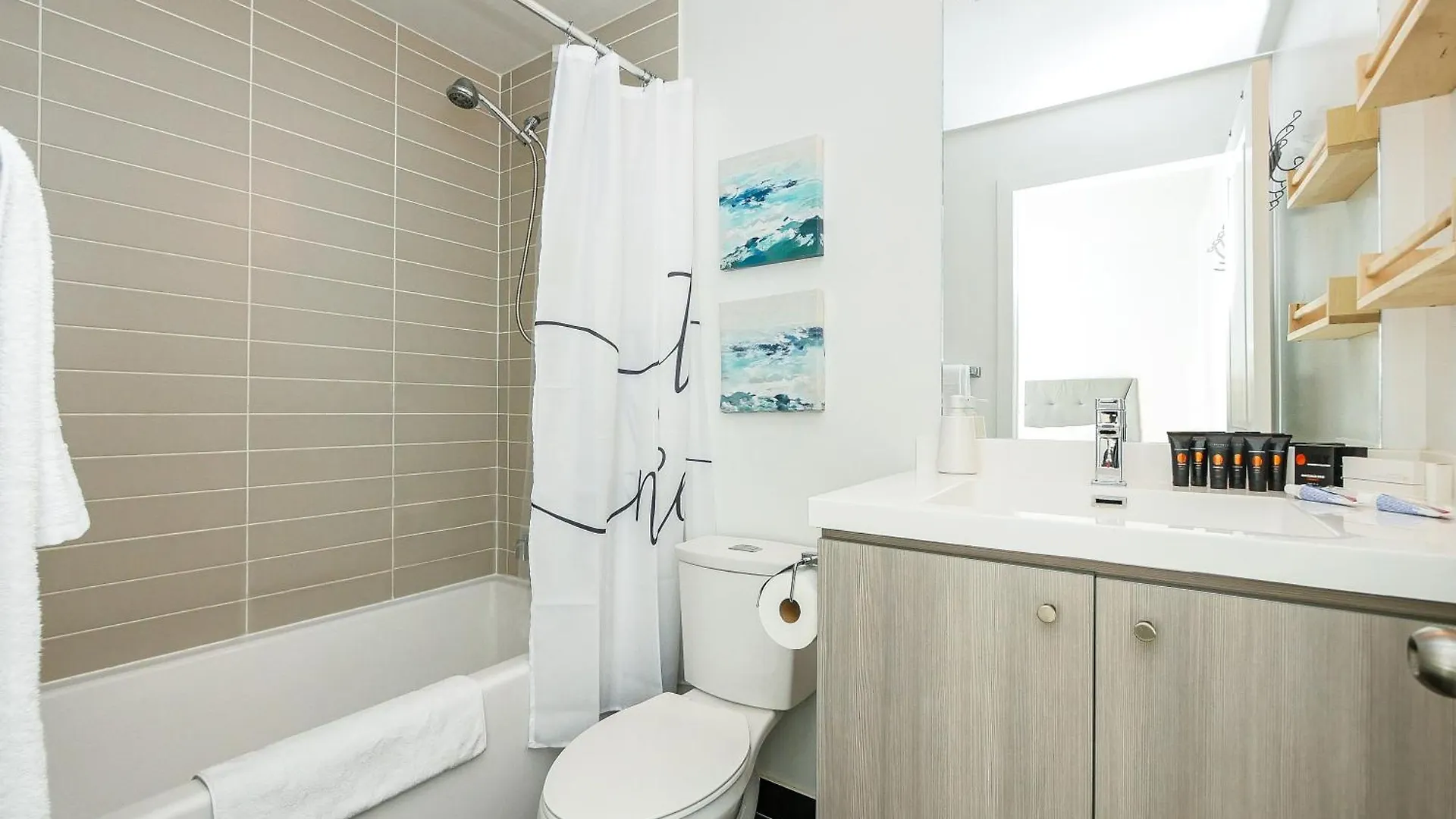 Epic 2Br Condo W/ Panoramic Cn Tower/City View Toronto 0*,