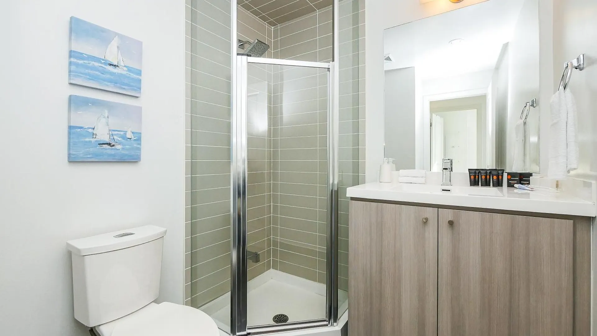 Apartment Epic 2Br Condo W/ Panoramic Cn Tower/City View Toronto